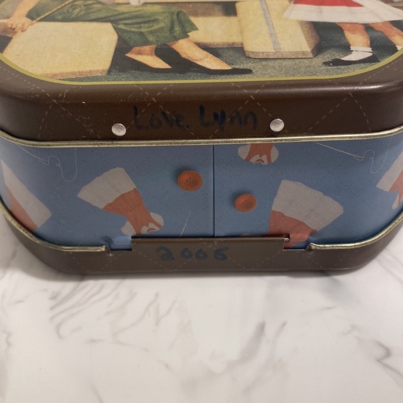 Singer Vintage lunchbox - Picture 3 of 4
